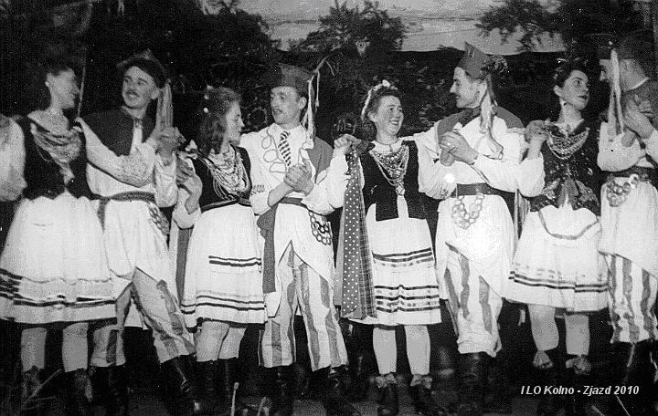 05 Krakowiak na zakonczenie roku szkolnego.jpg